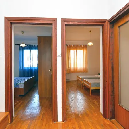 Apartment Prostin 1168 Apartment Fazana