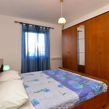 Apartman Prostin 1168 *