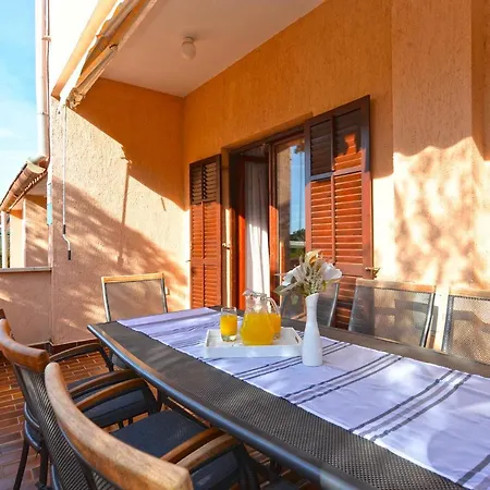 Prostin 1168 Appartement *
