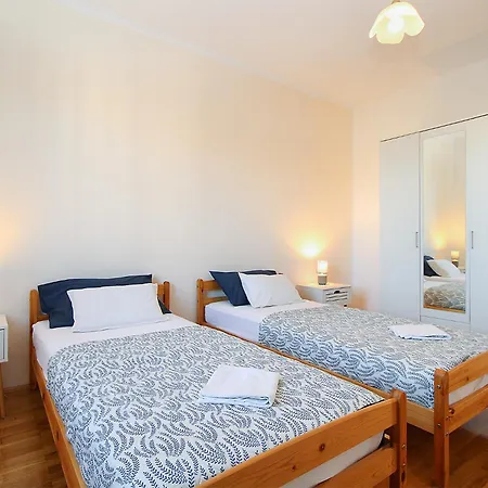 Prostin 1168 Appartement Fažana